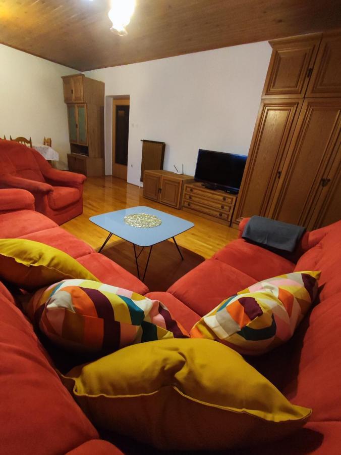 Family Hostel Pivka Extérieur photo